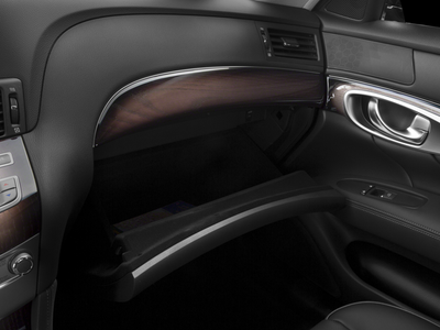 2017 INFINITI Q70 3.7