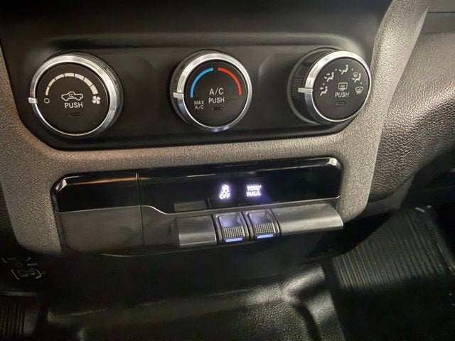 2022 RAM 1500 Tradesman Quad Cab 4x2 6'4" Box