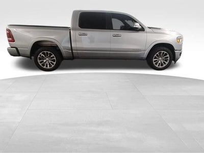 2022 RAM 1500 Laramie Crew Cab 4x2 5'7" Box