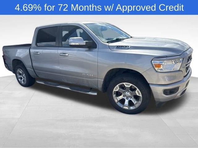 2022 RAM 1500 Big Horn Crew Cab 4x4 5'7" Box