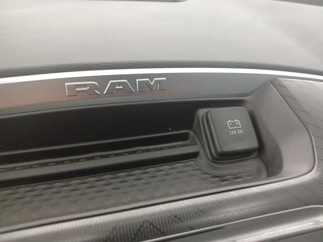 2025 RAM 1500 Lone Star Crew Cab 4x4 5'7" Box — photo 36