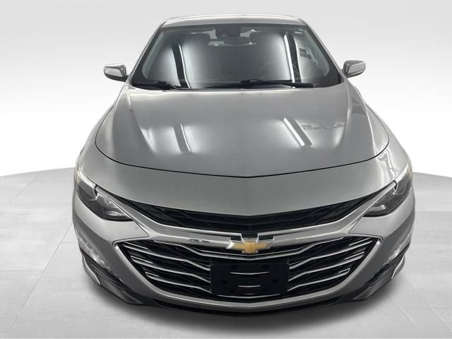 2024 Chevrolet Malibu 1LT — photo 2