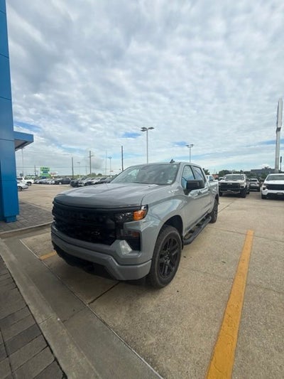 2025 Chevrolet Silverado 1500 Custom