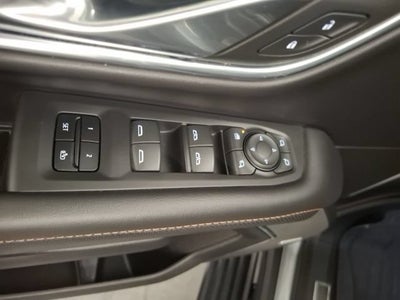 2023 GMC Yukon XL AT4