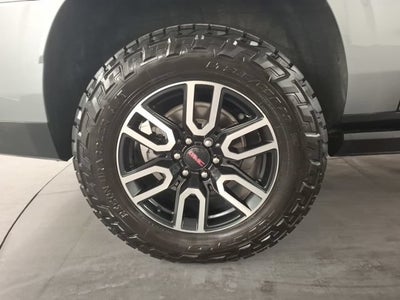2023 GMC Yukon XL AT4