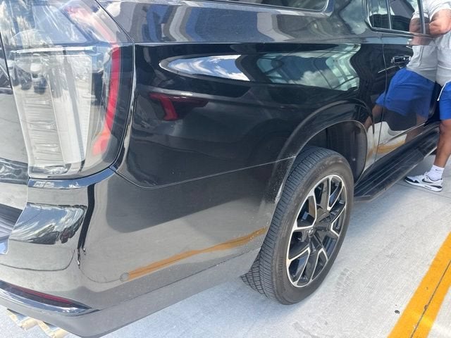 2025 Chevrolet Suburban RST