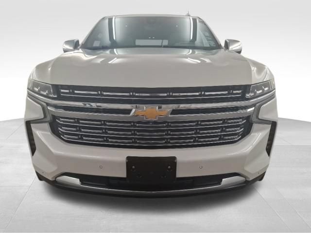 2021 Chevrolet Suburban Premier — photo 2
