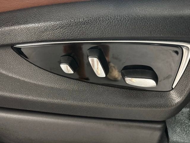 2020 Cadillac Escalade Premium Luxury