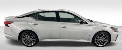 2023 Nissan Altima SR VC-Turbo FWD