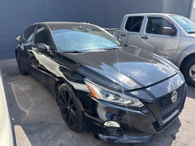 2022 Nissan Altima SR FWD