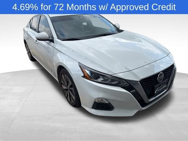 2022 Nissan Altima SV FWD