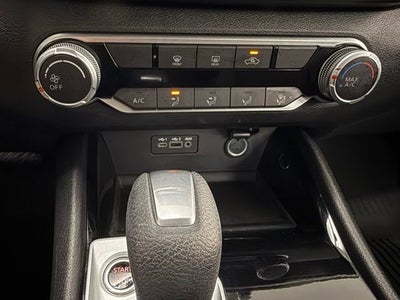 2024 Nissan Altima SV FWD