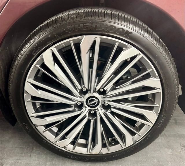 2024 Nissan Altima SL FWD