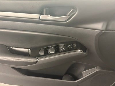 2024 Nissan Altima SL FWD