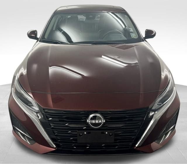 2024 Nissan Altima SL FWD