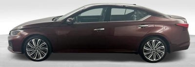 2024 Nissan Altima SL FWD