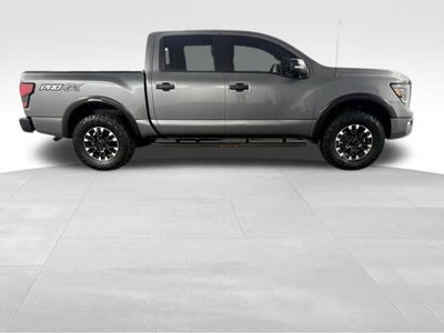 2021 Nissan TITAN Crew Cab PRO-4X 4x4