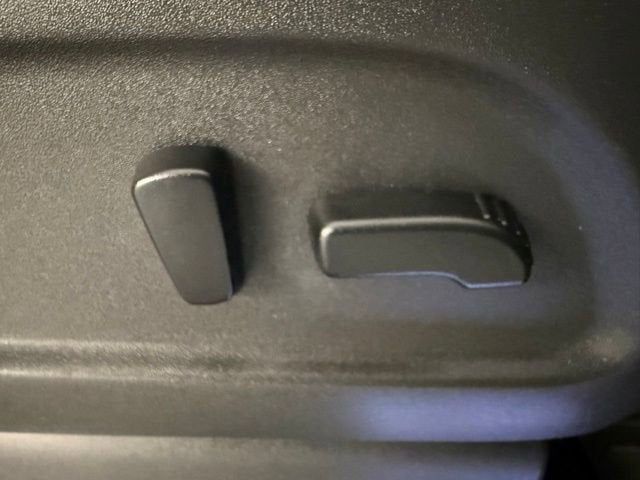 2021 Nissan TITAN Crew Cab PRO-4X 4x4