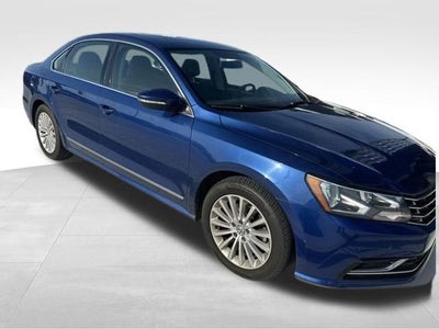 2016 Volkswagen Passat 1.8T SE