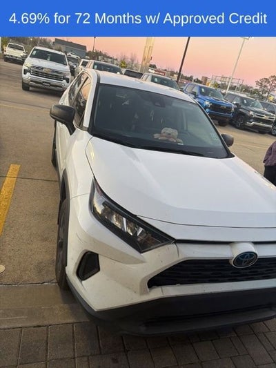 2022 Toyota RAV4 LE