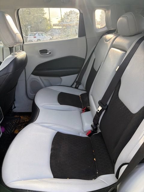 2020 Jeep Compass Sun and Wheel FWD — photo 10