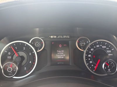 2025 RAM 2500 Tradesman Crew Cab 4x4 6'4" Box