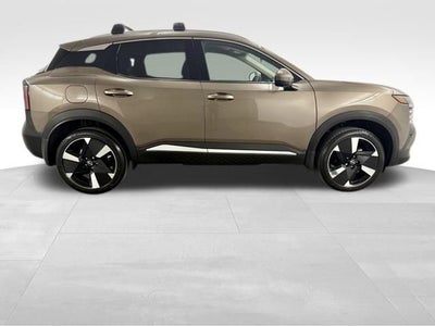 2025 Nissan Kicks SR FWD