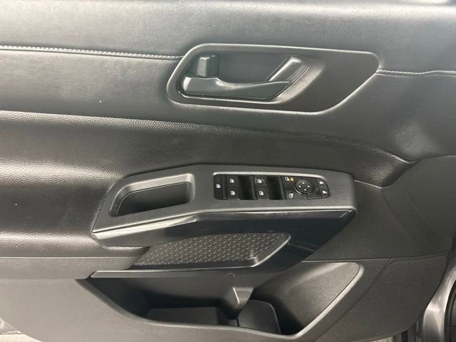 2024 Nissan Pathfinder S FWD