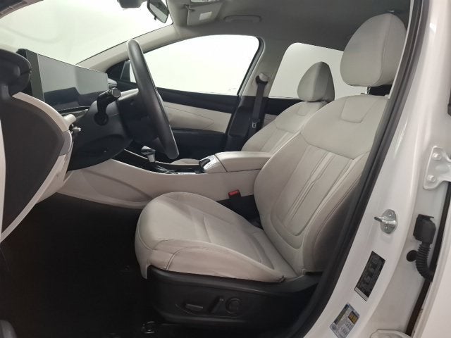 2025 Hyundai TUCSON Base
