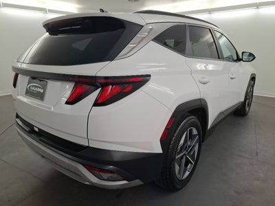 2025 Hyundai TUCSON Base