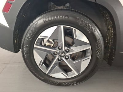 2025 Hyundai TUCSON Base