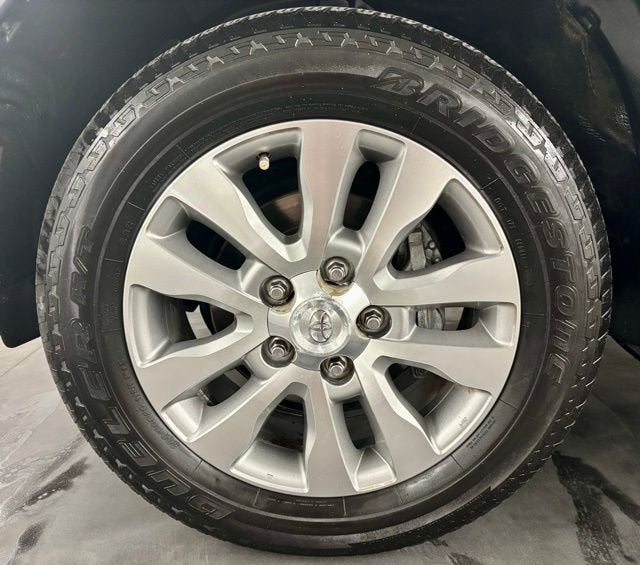 2012 Toyota Sequoia Limited 5.7L V8