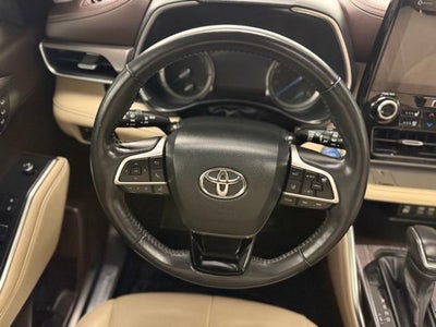 2022 Toyota Highlander Hybrid Limited