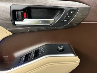 2022 Toyota Highlander Hybrid Limited