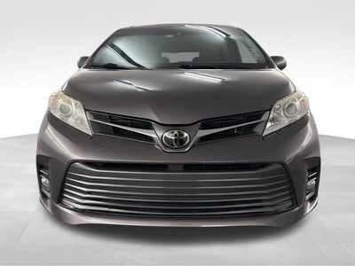 2020 Toyota Sienna XLE Auto Access Seat