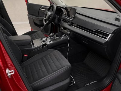 2023 Mitsubishi Outlander SE 2.5 2WD