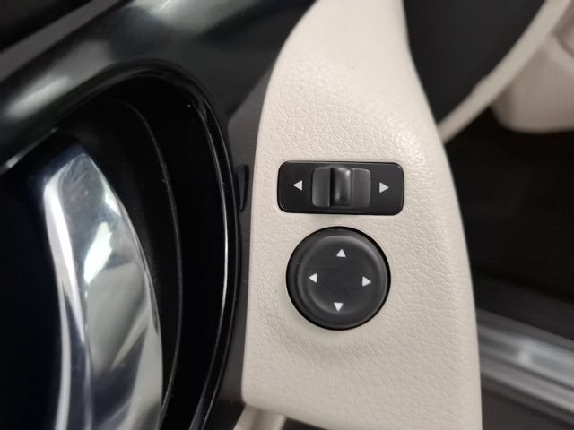 2022 Nissan Rogue Sport SV FWD Xtronic CVT