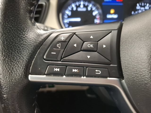 2022 Nissan Rogue Sport SV FWD Xtronic CVT