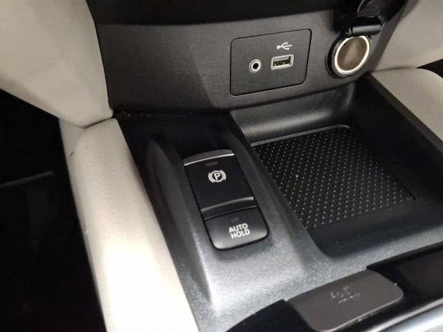 2022 Nissan Rogue Sport SV FWD Xtronic CVT