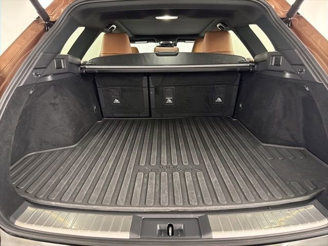 2025 Toyota Crown Signia Limited