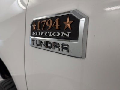 2018 Toyota Tundra 4WD SR5
