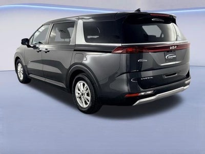 2023 Kia Carnival LX