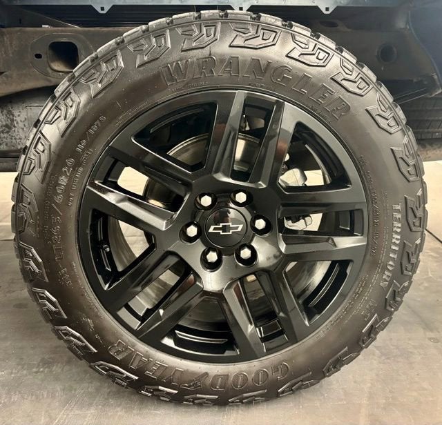 2024 Chevrolet Silverado 1500 LT Trail Boss