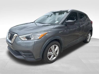 2019 Nissan Kicks S