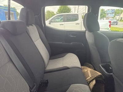 2022 Toyota Tacoma 2WD SR5