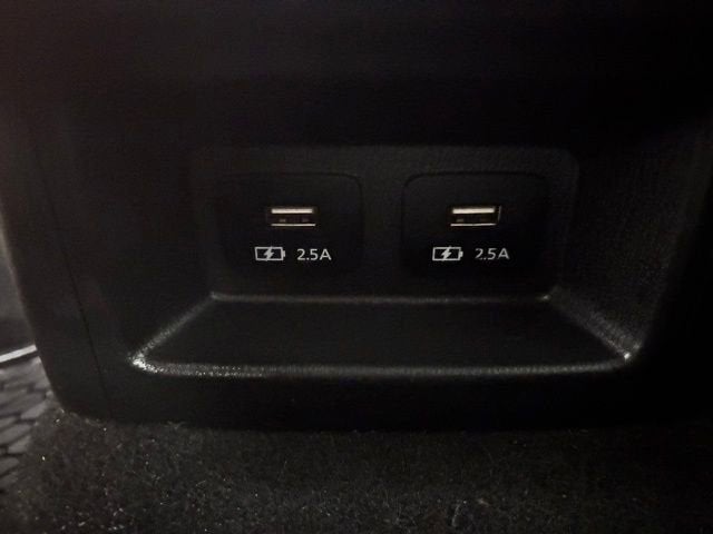 2023 Mazda Mazda CX-9 Carbon Edition