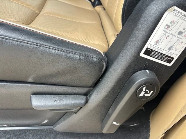 2016 Kia Sedona SX