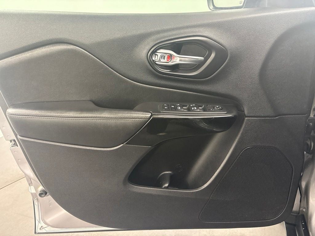 2020 Jeep Cherokee Altitude FWD