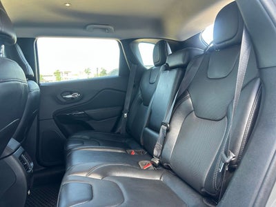 2023 Jeep Cherokee Altitude Lux 4x4