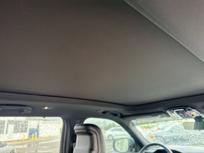 2023 Jeep Grand Cherokee Overland 4x2
